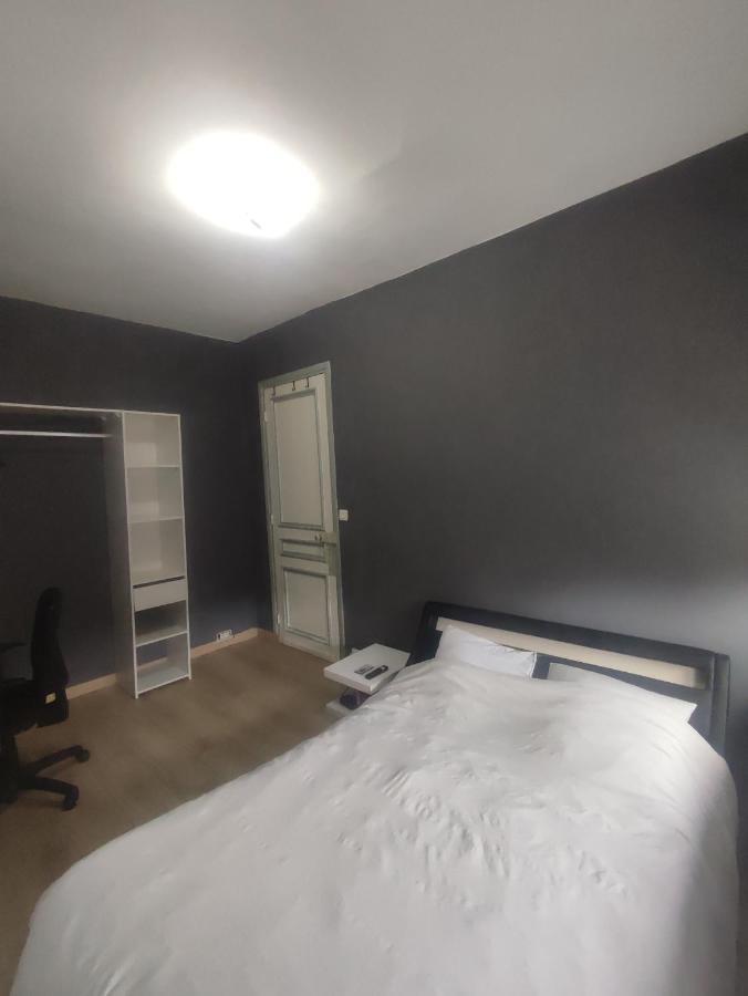릴 Chambre Prive Dans Une Maison Avec Terrasse Et Jardin Salles De Bain Partagees 아파트 외부 사진